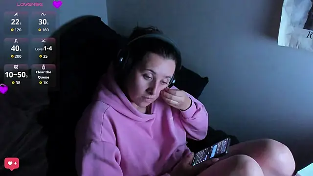 Chat XXX en directo de bonnie_moon_