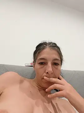 Sposini69 live XXX chat