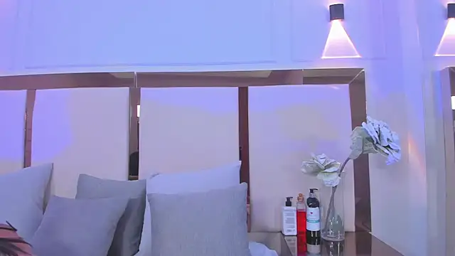 XXX chat uživo modela miyu_lu