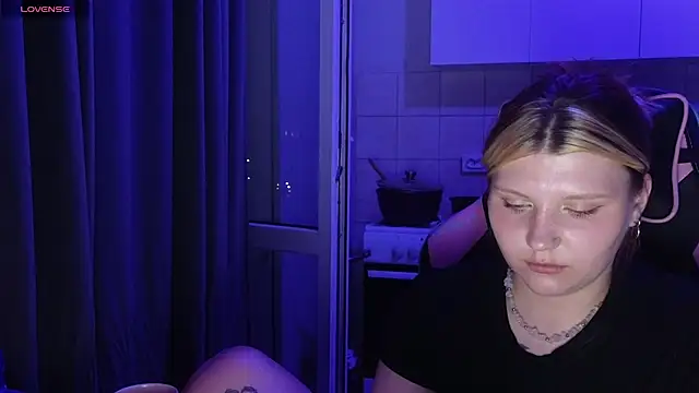 norinanakaluu's Live XXX Chat