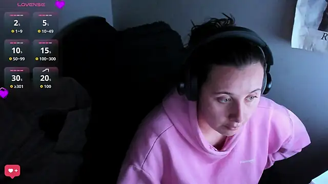 Chat +18 de bonnie_moon_ ao vivo