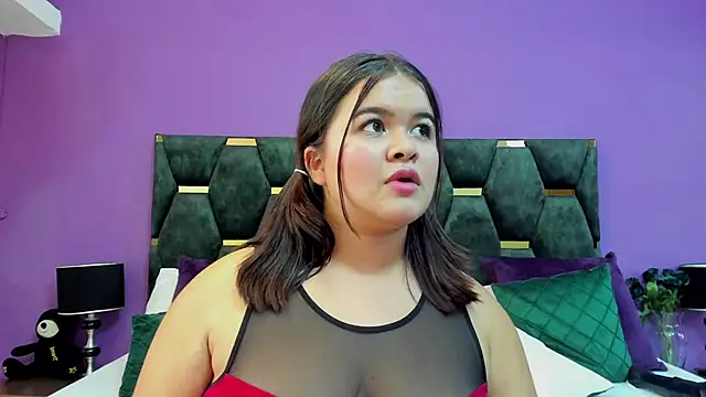 Chat +18 de MaluJensen ao vivo