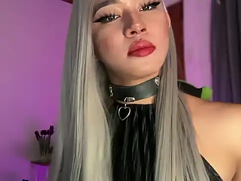 XXX chat uživo modela Miss_CandyX
