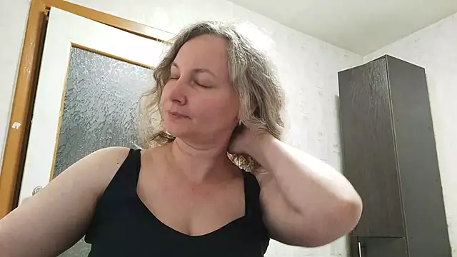 Chat +18 de EdithManning ao vivo