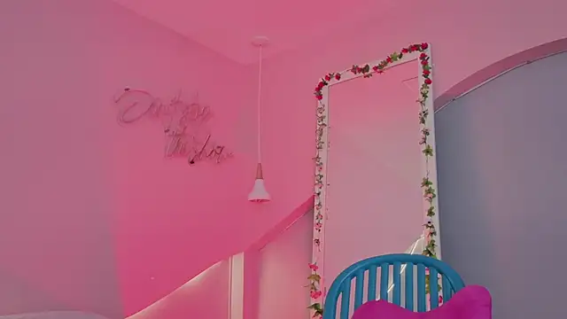 AllisonRoberts_'s Live XXX Chat