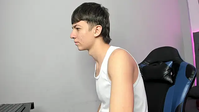 Marcello_Vega Chat XXX live
