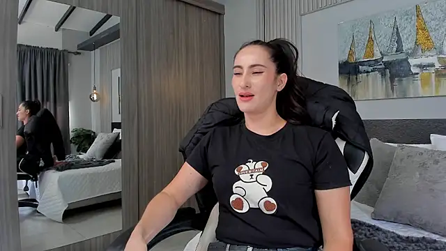 SaraGomez1's Live XXX Chat