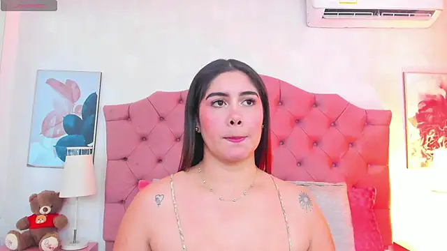 ThyaraJhons Live XXX-Chat