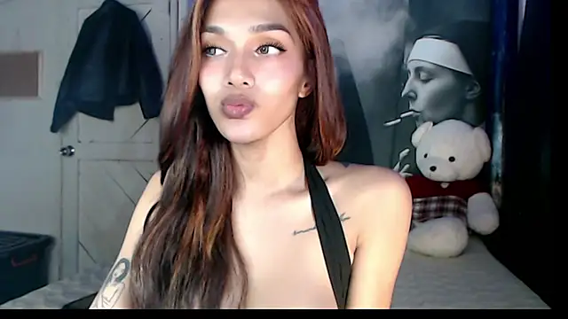 Chat +18 de itsmekarinaaa ao vivo