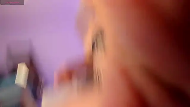 LolaVillalobos' Live XXX Chat