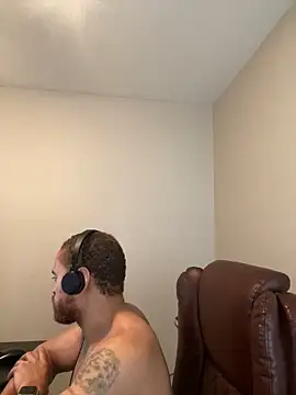 Fathero1time Live XXX-Chat