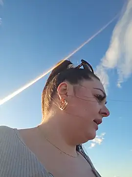 Онлайн чат XXX BaddieBellaUK