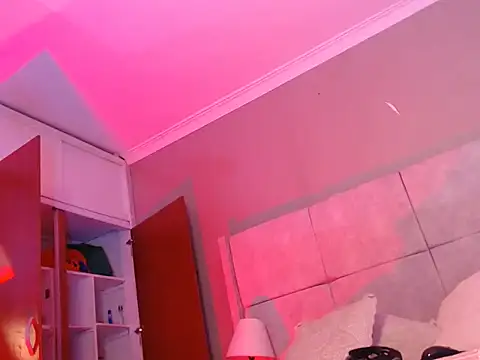Онлайн чат XXX Natynasty_