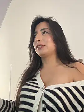 Chat +18 de Tabatha_11 ao vivo