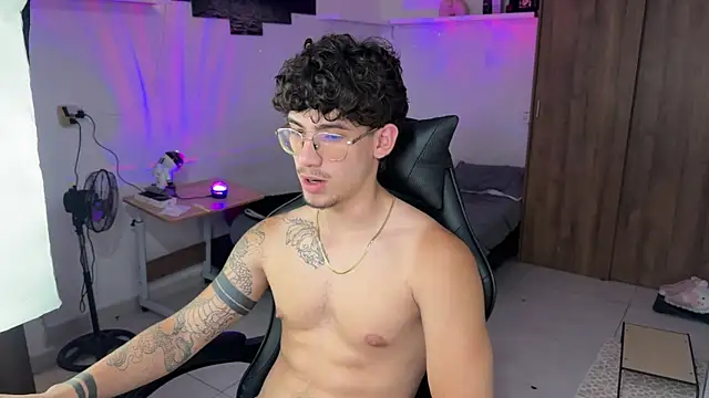 Chat XXX Live Kisan_Smith