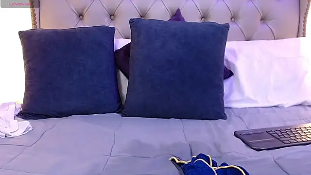 Živý XXX chat Liiamthompson