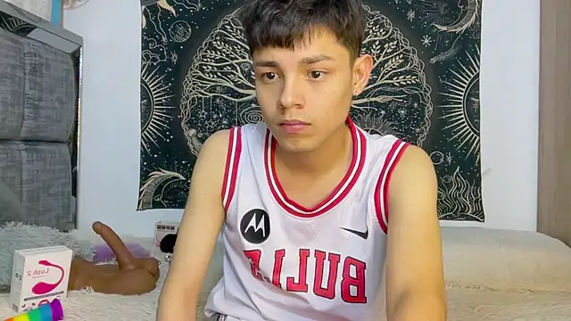 Andy_Belier23 Live XXX-Chat
