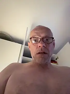 Chatroom XXX en direct de Jaropol