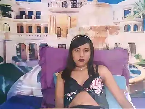 IndianSkies Adlı Modelin Canlı XXX Sohbeti