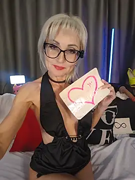 Milforja – Live XXX-chat