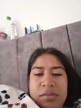 LexyJohnnes_ Adlı Modelin Canlı XXX Sohbeti