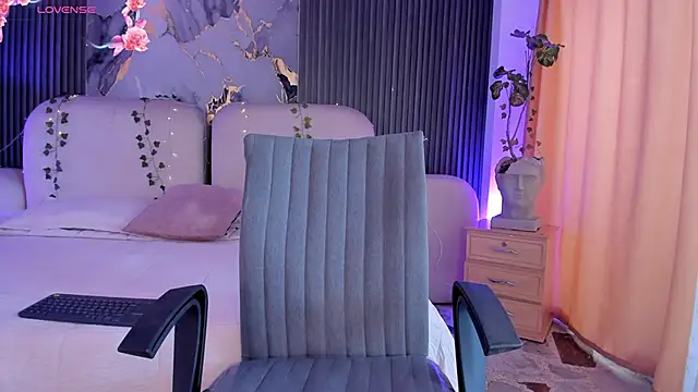 CarolineFyre Live XXX-chat