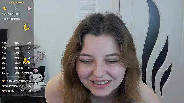 pretty_little_thing's Live XXX Chat