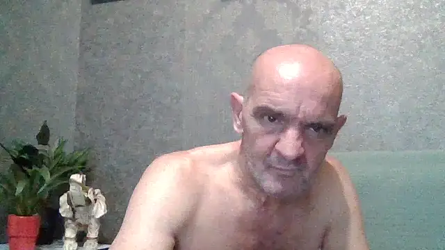 skorpibg65 élő XXX-chatje