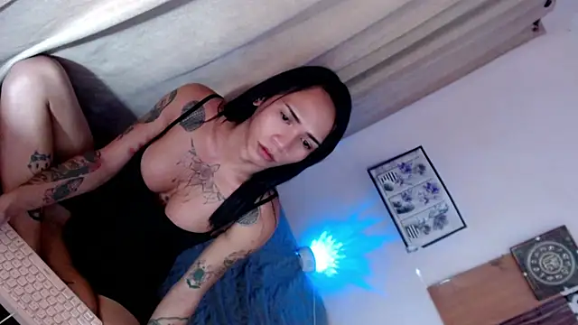 Živý XXX chat NathalieMea