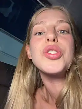 kira_mia – Live XXX-chat
