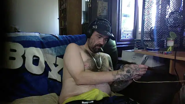KinkyTOMan's Live XXX Chat