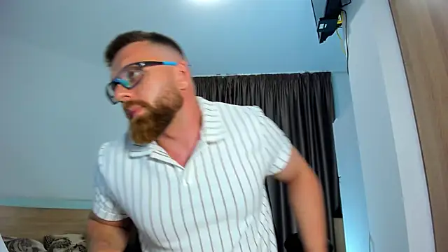 Findom_guy – Naživo XXX chat