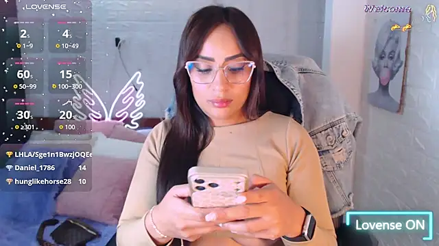 Paulina_627 Chat XXX live