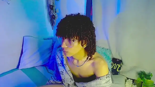 DrakosNoir live XXX chat