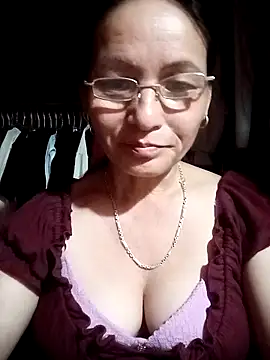 Czat XXX na żywo – Cucci07