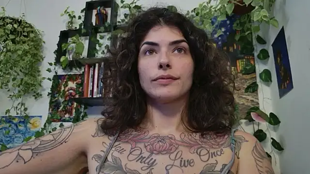 TaliMajesty Adlı Modelin Canlı XXX Sohbeti