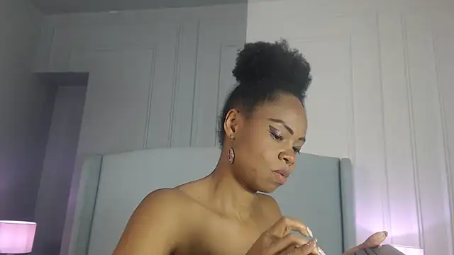 ChantalGarner – Naživo XXX chat
