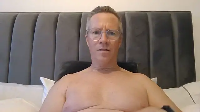 Chatroom XXX en direct de SinfulPulse69