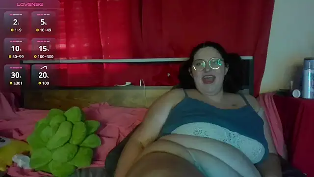 Chat +18 de squishkink ao vivo