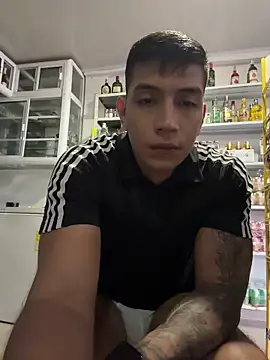 OliverWest04 라이브 XXX 채팅