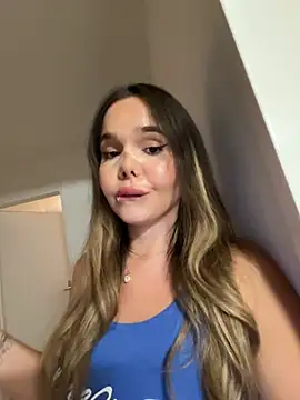 TheCinderella 라이브 XXX 채팅