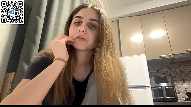 دردشة LovelySilk_63 الجنسية المباشرة