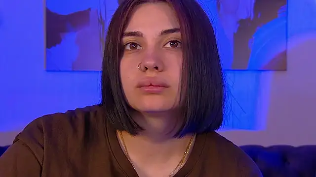 AdrianaToress Live XXX-chat
