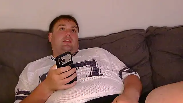 ChubbyGayBigFeet – Naživo XXX chat