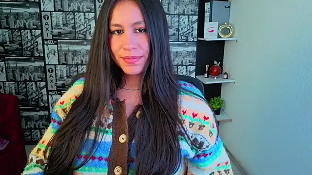 EmiGomez_ 라이브 XXX 채팅
