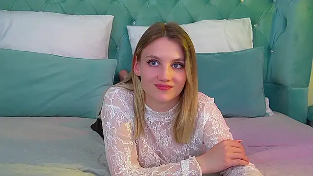 StacyEvances' Live XXX Chat