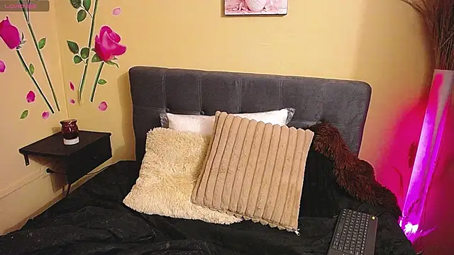 BrendaRojas_ Live XXX-Chat