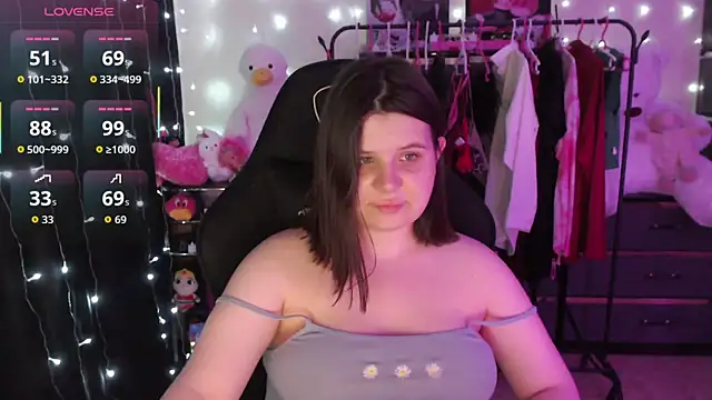 Онлайн чат XXX AmyVibess