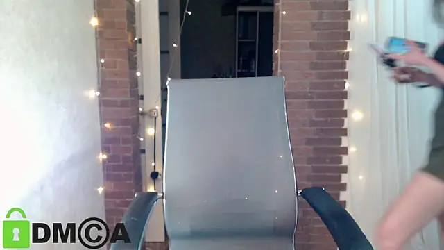 Czat XXX na żywo – ms_kelarini