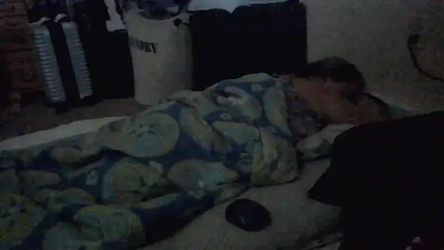TWiSTYTheTwizted's Live XXX Chat